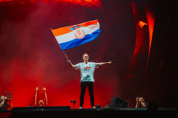 ultra1307241